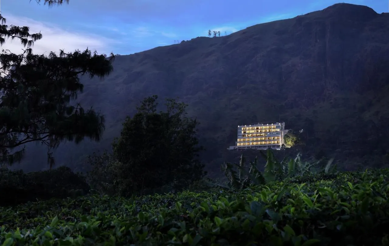 Amber Dale Luxury Hotel & Spa, مونار 5*,  الهند