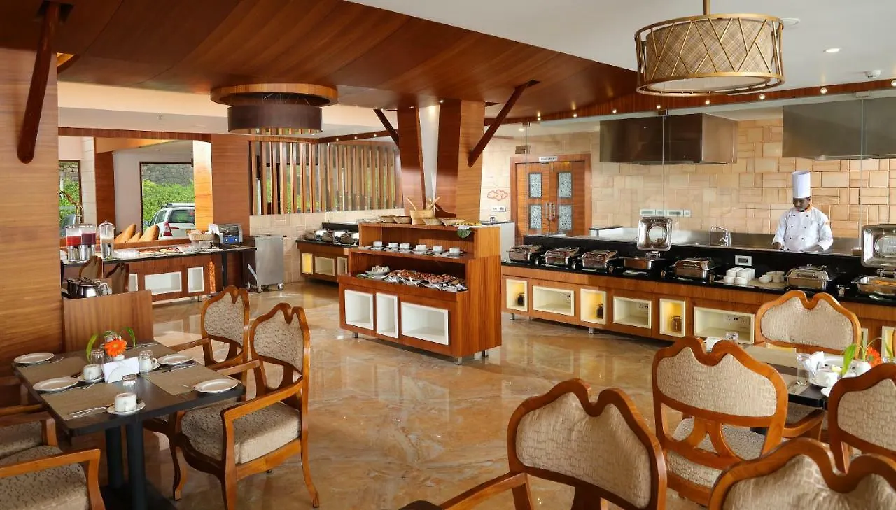 Amber Dale Luxury Hotel & Spa, مونار